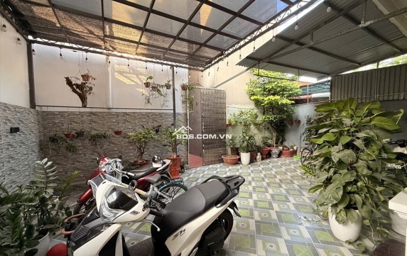 Bán Nhà Phố Đà Nẵng – Hải Phòng  Siêu Phẩm 4 Tầng Hiện Đại, Sống Đẳng Cấp – Tiện Nghi Ngay Trung Tâm